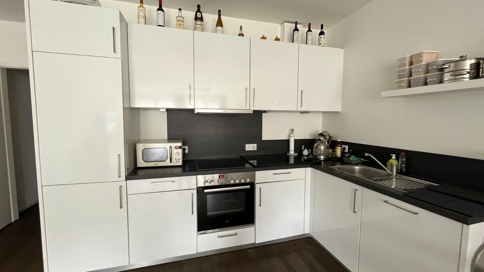 Etagenwohnung Hamburg Altstadt - 2 Zimmer, 79 m&sup2;, 1.450&euro; | Angebot:24515407