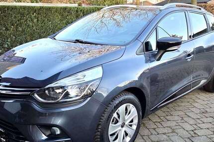 Renault Clio 95.000 km 8.200 &euro; Tangstedt 22889