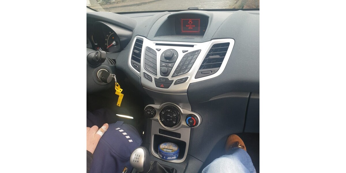 Ford Fiesta 236.000 km 2.250 &euro; Hamburg 20038