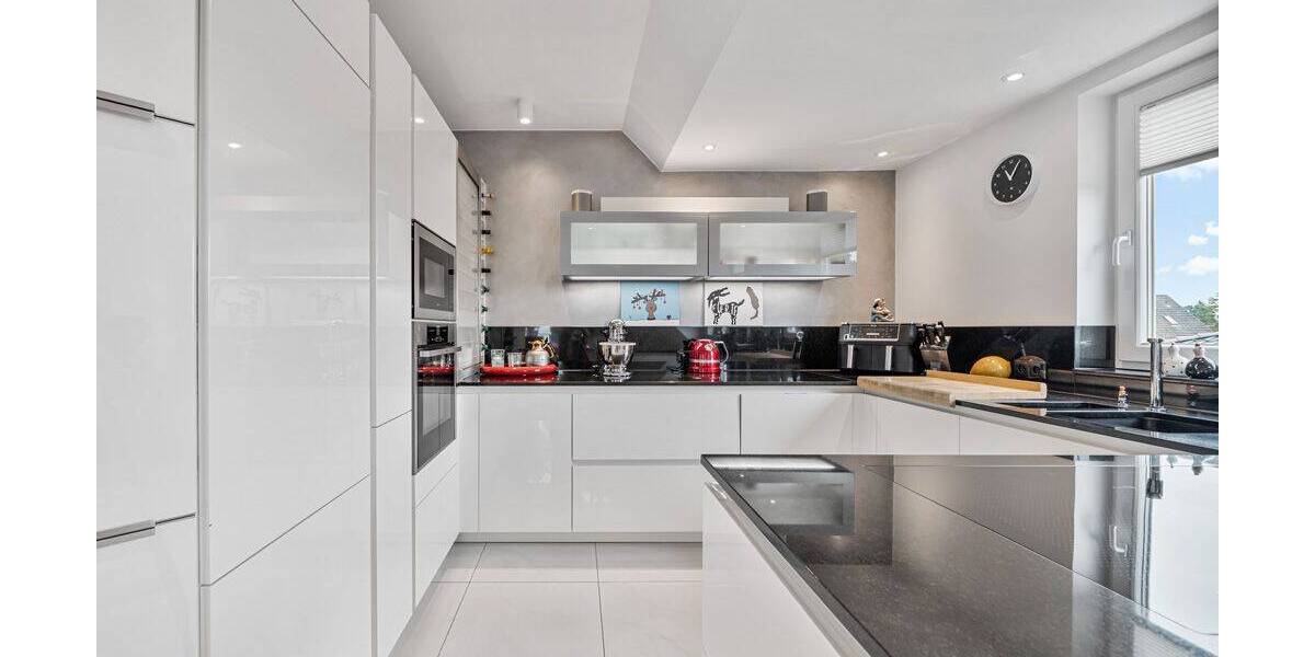 Etagenwohnung Hamburg Sasel - 5 Zimmer, 156 m&sup2;, 990.000&euro; | Angebot:25702359