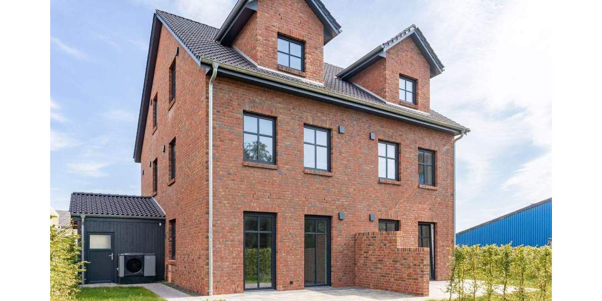 Doppelhaushälfte Seestermühe - 4 Zimmer, 142 m&sup2;, 2.200&euro; | Angebot:25734014