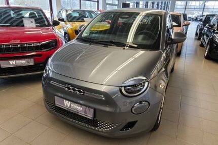 Fiat 500e 25.900 km 18.990 &euro; Hamburg 22525