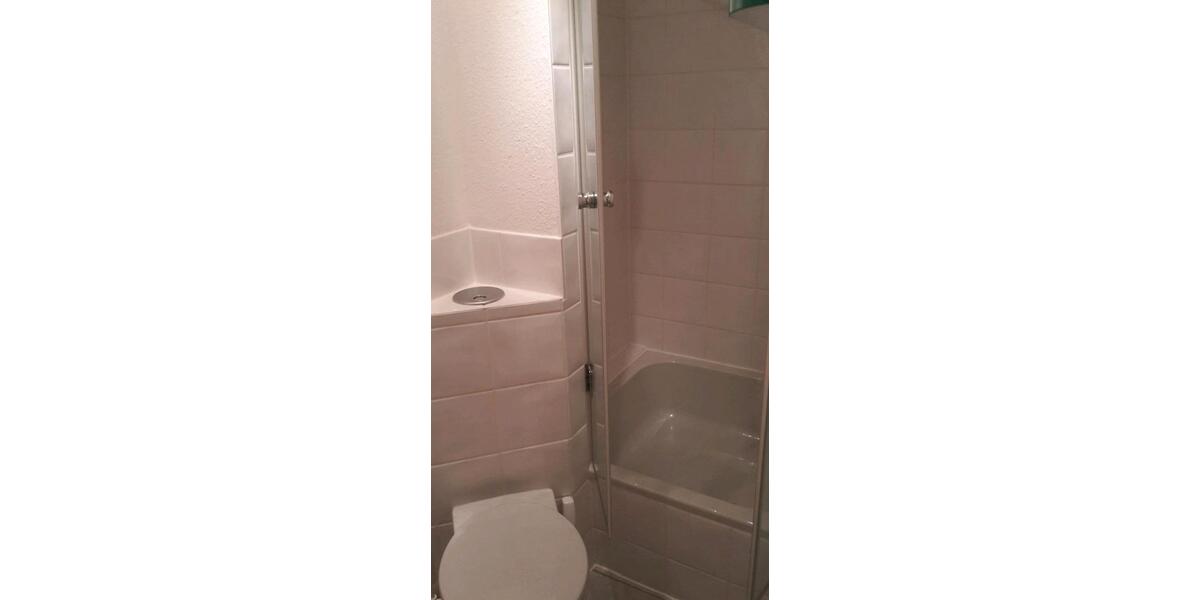 Erdgeschoßwohnung Ahrensburg - 2 Zimmer, 40 m&sup2;, 595&euro; | Angebot:25783882