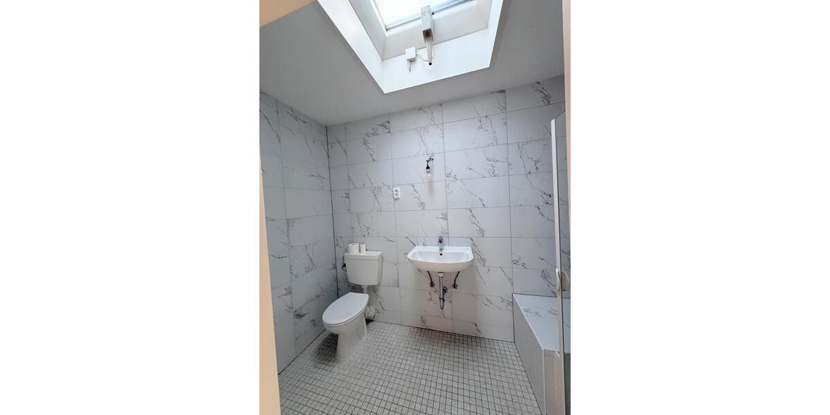 Einfamilienhaus Nahe - 3.5 Zimmer, 98 m&sup2;, 1.200&euro; | Angebot:25888128