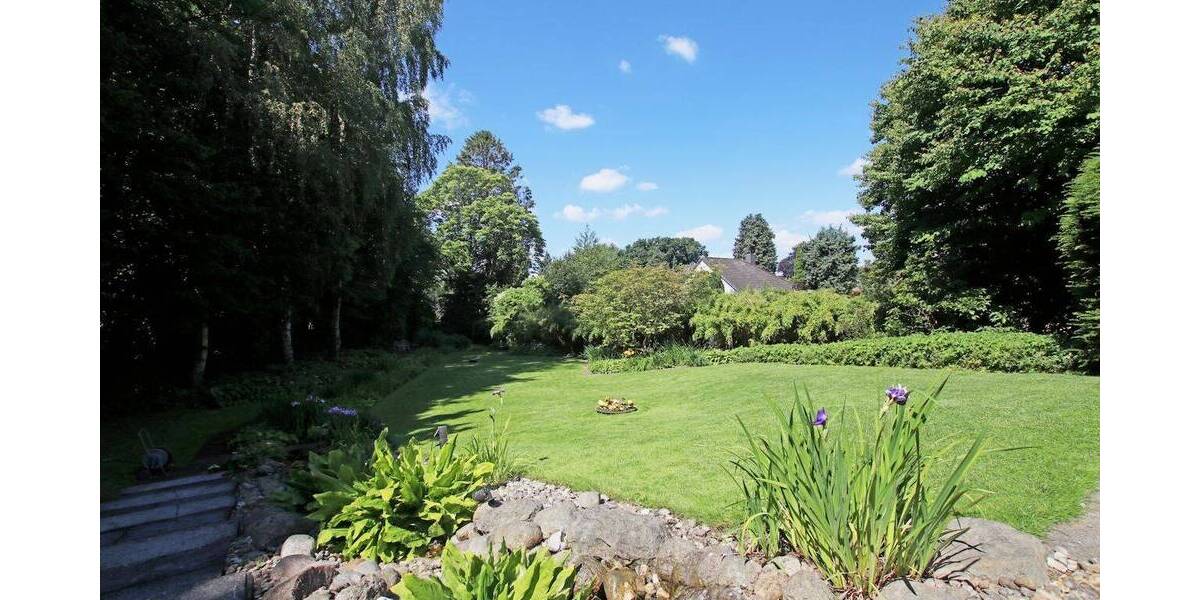 Mehrfamilienhaus, Wohnhaus Jersbek - 8 Zimmer, 292 m&sup2;, 1.290.000&euro; | Angebot:26014599