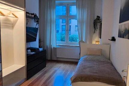 Wohnung Hamburg Eimsbüttel - 1 Zimmer, 51 m&sup2;, 820&euro; | Angebot:24551337