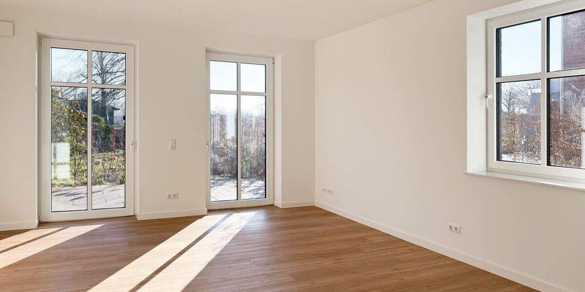 Doppelhaushälfte Seestermühe - 4 Zimmer, 142 m&sup2;, 2.200&euro; | Angebot:25734014