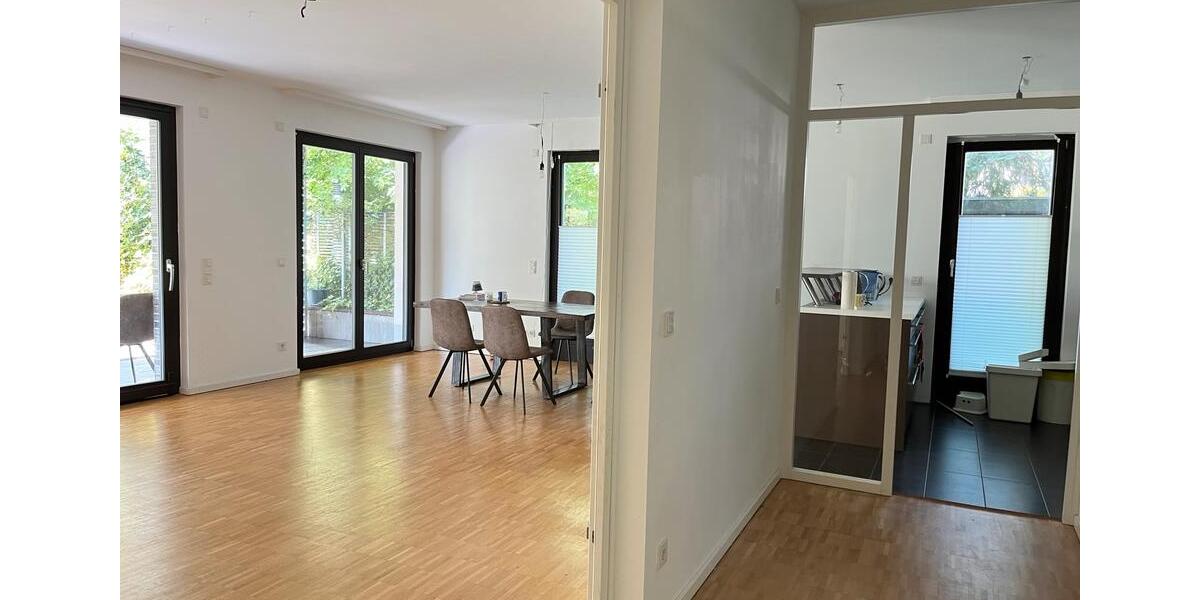 Terrassenwohnung Hamburg Hamburg-Mitte - 3 Zimmer, 120 m&sup2;, 2.100&euro; | Angebot:25158247