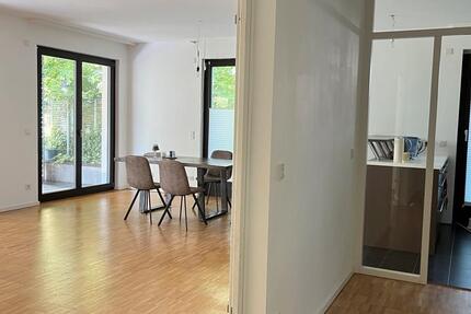 Wohnung Hamburg Hamburg-Mitte - 3 Zimmer, 120 m&sup2;, 2.100&euro; | Angebot:25158247