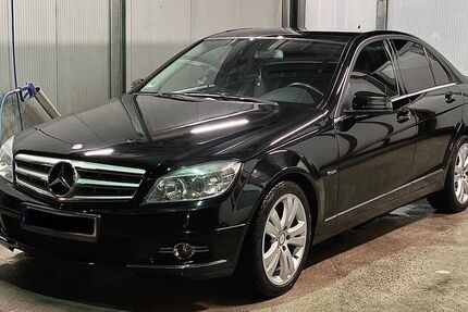 Mercedes-Benz 350 305.000 km 5.900 &euro; Hamburg 22337