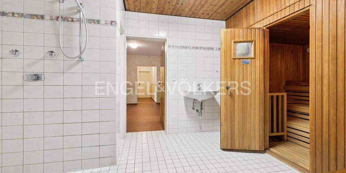 Einfamilienhaus Ahrensburg - 7 Zimmer, 300 m&sup2;, 1.500.000&euro; | Angebot:25701922