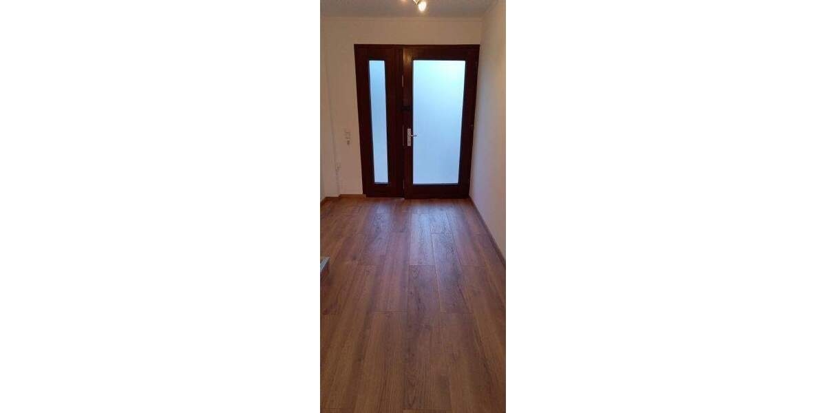 Mehrfamilienhaus, Wohnhaus Hamburg Hausbruch - 7 Zimmer, 191 m&sup2;, 708.000&euro; | Angebot:25730422