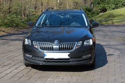 Skoda Octavia 152.000 km 10.950 &euro; Hamburg 22525
