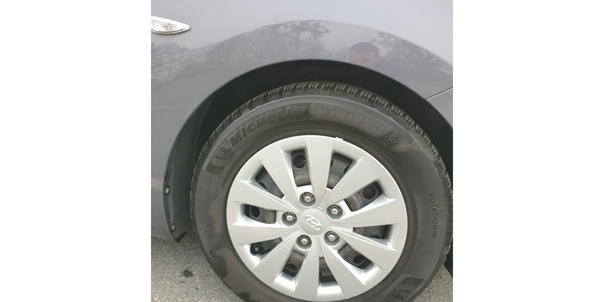 Hyundai i30 174.823 km 7.490 &euro; Kaltenkirchen 24568