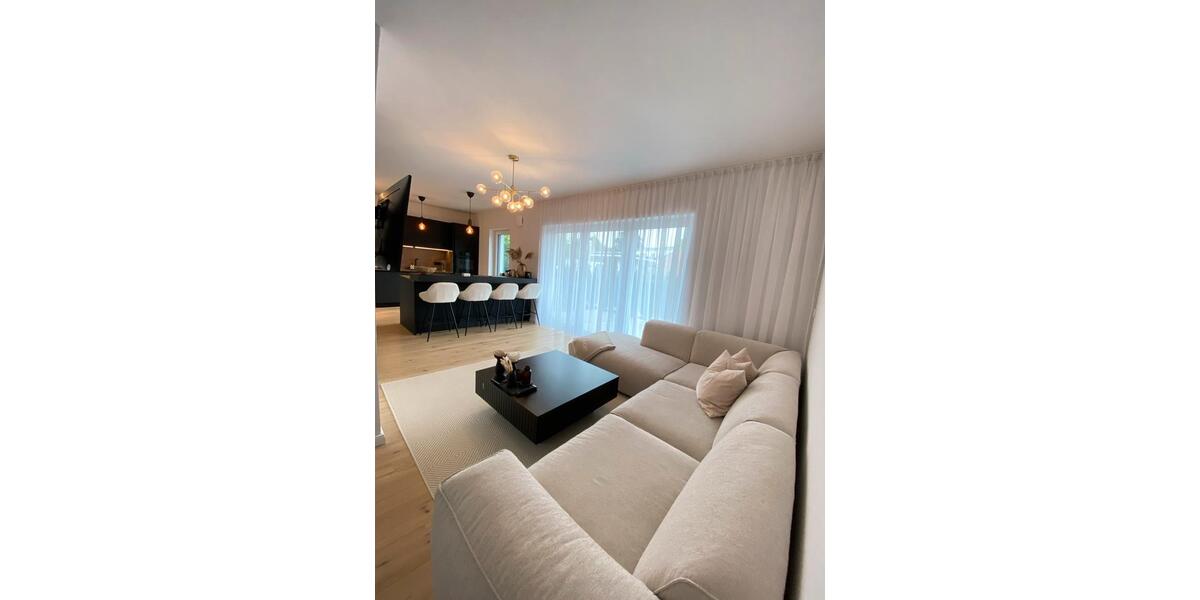 Erdgeschoßwohnung Stapelfeld - 2.5 Zimmer, 72 m&sup2;, 468.000&euro; | Angebot:25022748