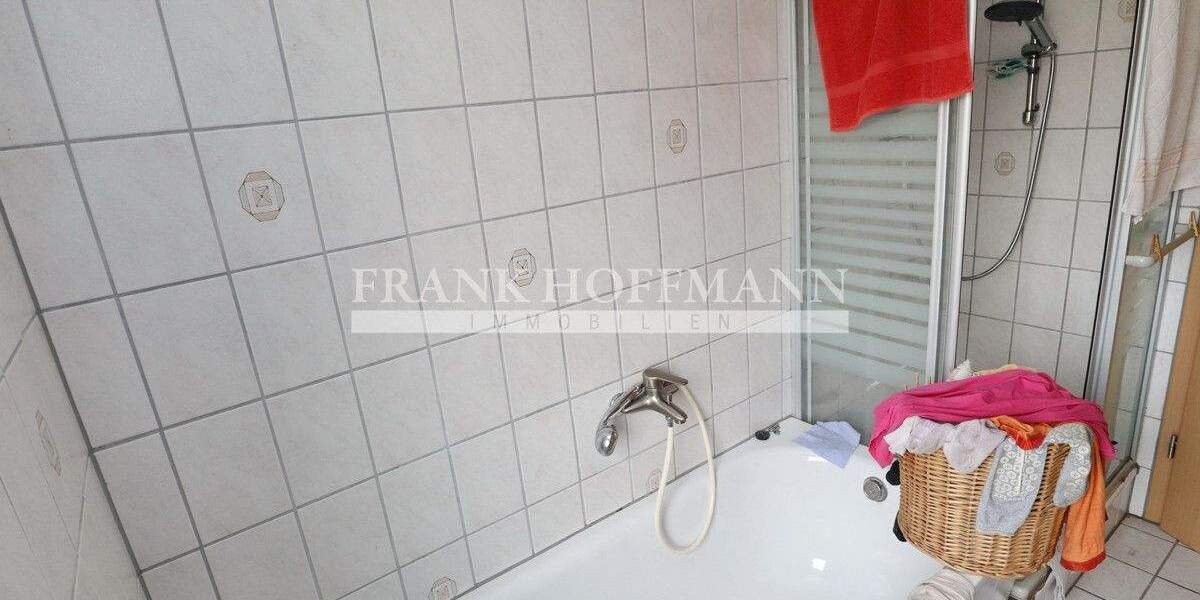 Mehrfamilienhaus, Wohnhaus Hartenholm - 7 Zimmer, 166 m&sup2;, 299.000&euro; | Angebot:25700589