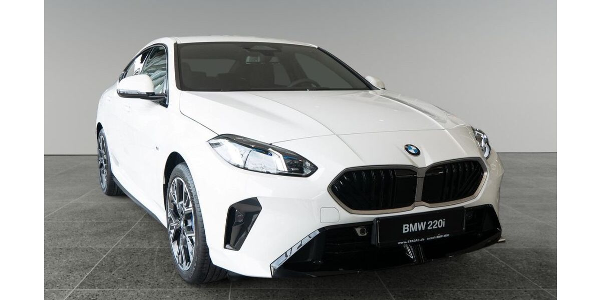 BMW 220 12.500 km 36.490 &euro; Ahrensburg 22926