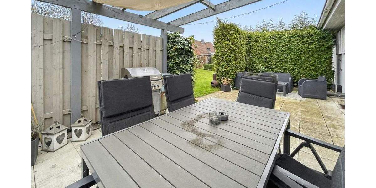 Einfamilienhaus Neritz - 7 Zimmer, 220 m&sup2;, 595.000&euro; | Angebot:25712663