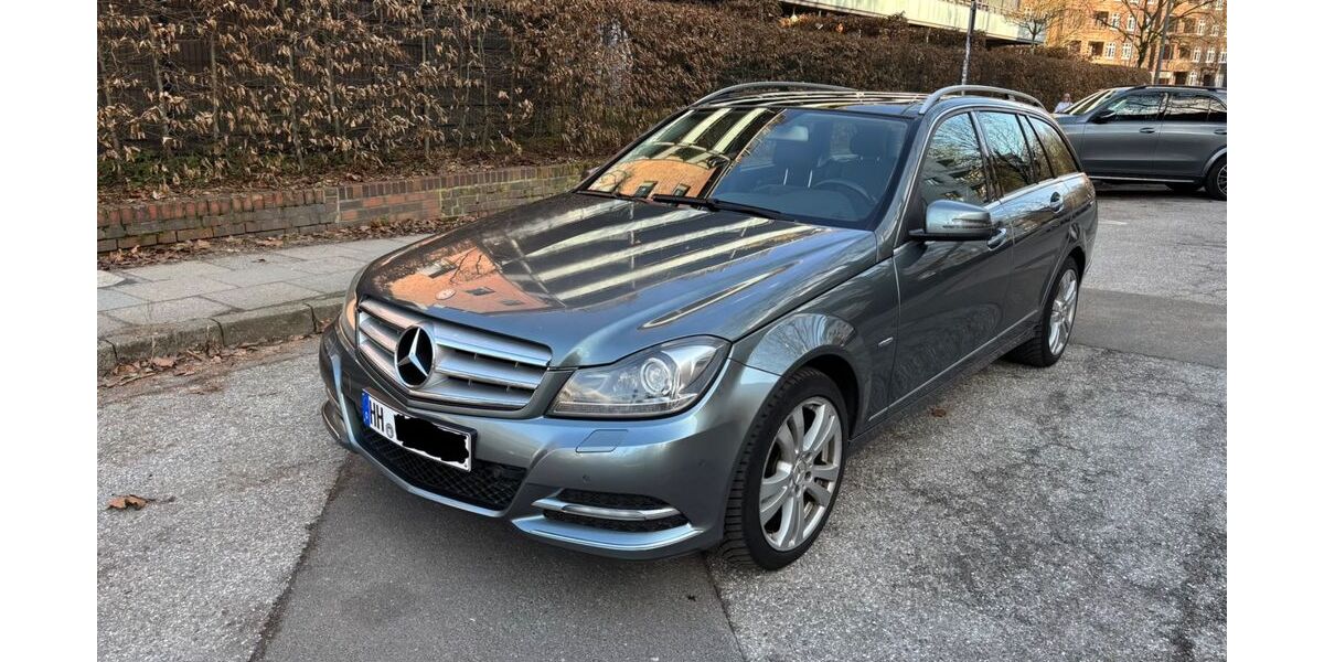 Mercedes-Benz C 300 240.000 km 10.000 &euro; Hamburg 20253
