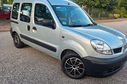 Renault Kangoo 260.000 km 2.999 &euro; HENSTEDT ULZBURG 24558