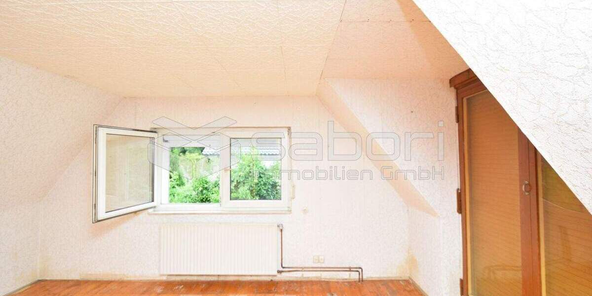 Doppelhaushälfte Hamburg Langenhorn - 6 Zimmer, 120 m&sup2;, 250.000&euro; | Angebot:25704560