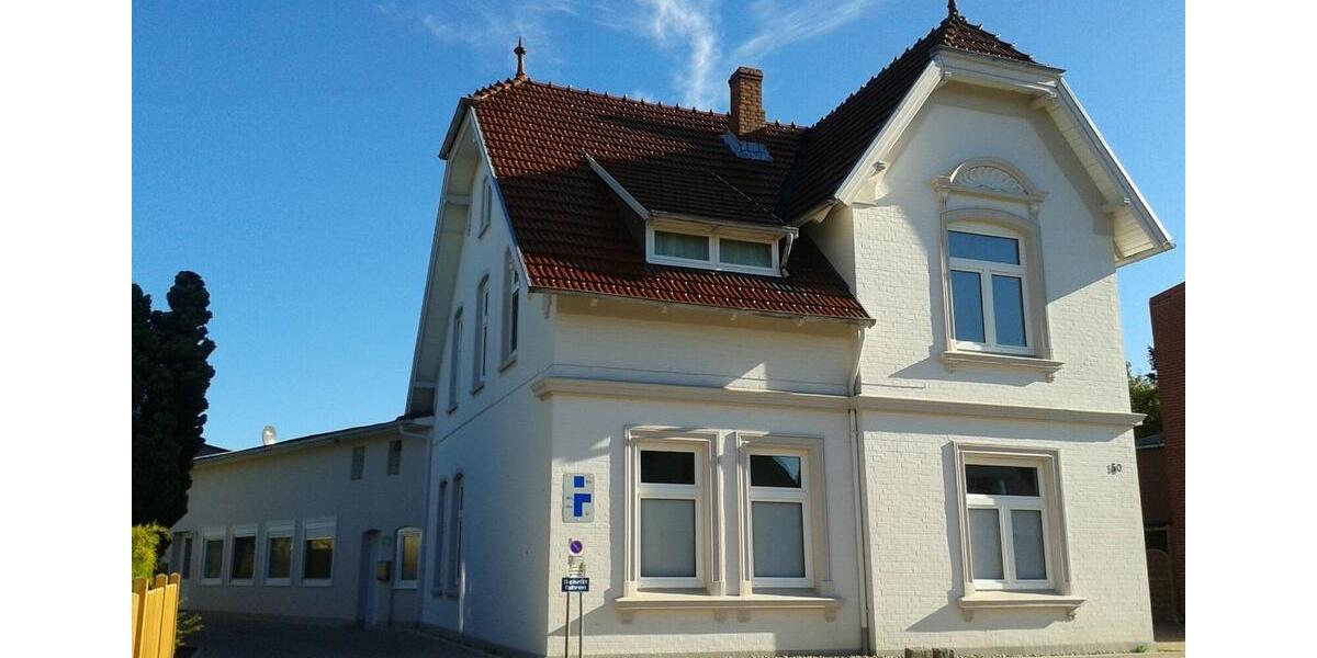 Einfamilienhaus Barmstedt - 11 Zimmer, 380 m&sup2;, 799.000&euro; | Angebot:26040232