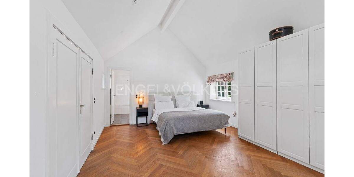 Etagenwohnung Hamburg Sasel - 2 Zimmer, 127 m&sup2;, 740.000&euro; | Angebot:25702345