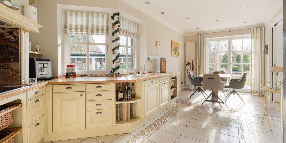 Einfamilienhaus Rellingen - 5 Zimmer, 243 m&sup2;, 1.399.000&euro; | Angebot:25700620