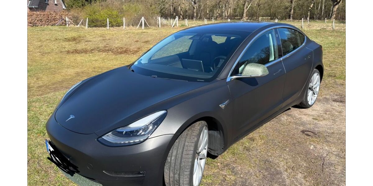 Tesla Model 3 115.900 km 23.499 &euro; Quickborn 25451
