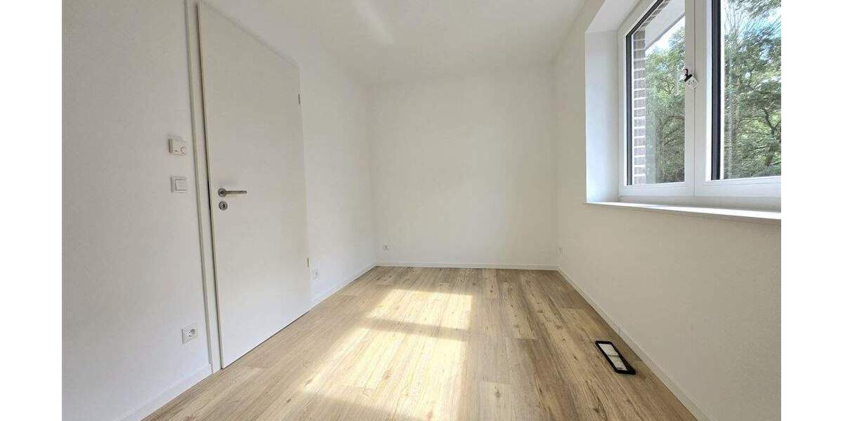 Doppelhaushälfte Kayhude - 6 Zimmer, 140 m&sup2;, 2.250&euro; | Angebot:25682408