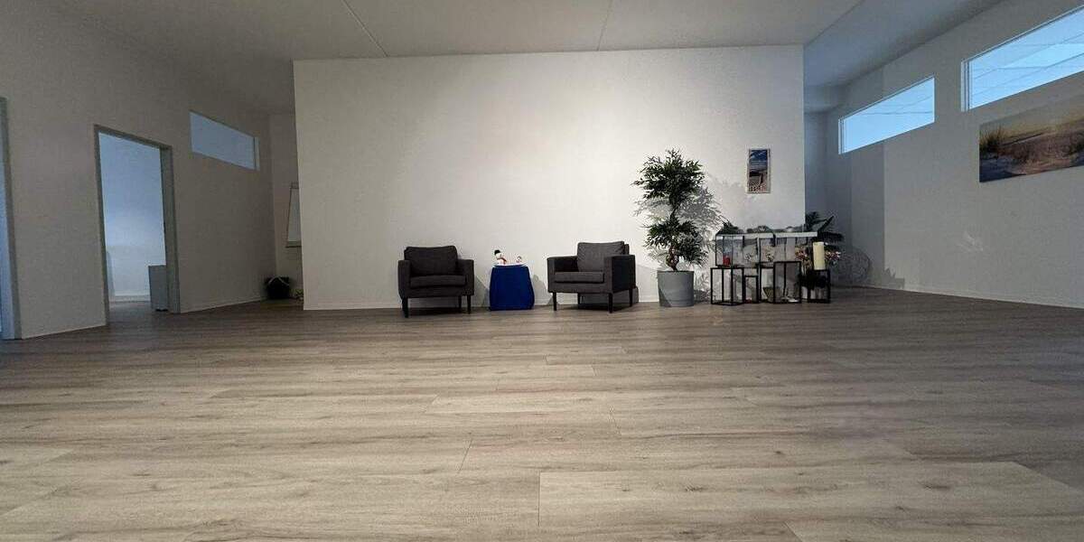 Gewerbeobjekt Norderstedt Garstedt - 4 Zimmer, 174 m&sup2;, 1.914&euro; | Angebot:25739191