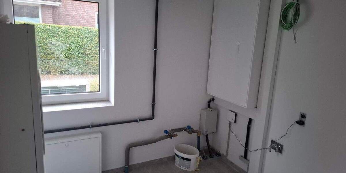 Doppelhaushälfte Quickborn - 5 Zimmer, 127 m&sup2;, 2.090&euro; | Angebot:25734072