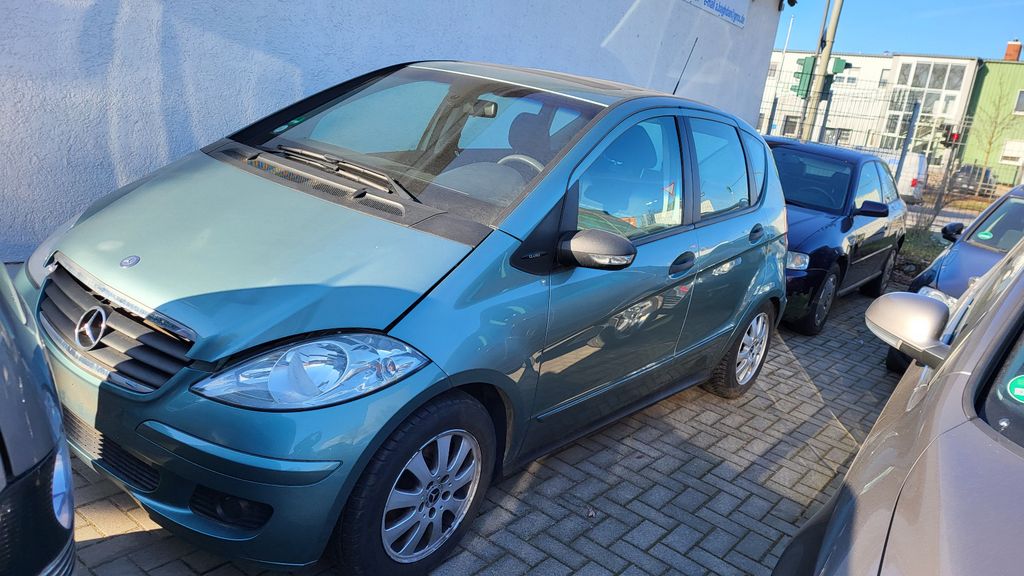 Mercedes-Benz A 150 165.074 km 777 &euro; Hamburg 20539