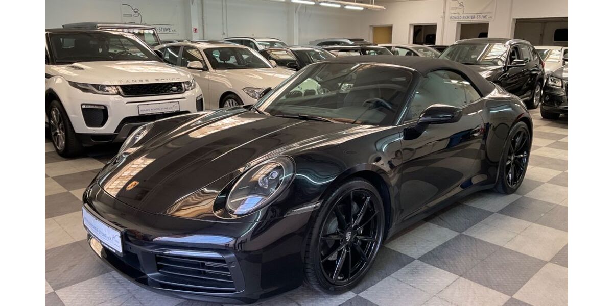 Porsche 992 27.300 km 116.850 &euro; Hamburg 22087