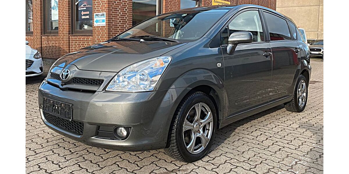 Toyota Corolla Verso 92.800 km 4.990 &euro; Hamburg 20537