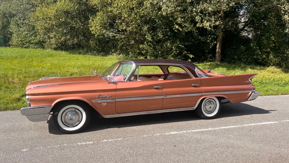 Chrysler Saratoga 88.600 km 38.900 &euro; Hamburg 20038