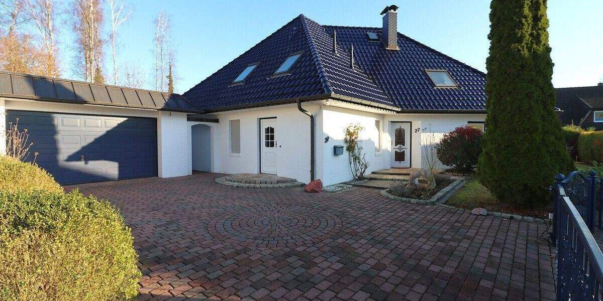 Etagenwohnung Barmstedt - 3 Zimmer, 75 m&sup2;, 1.120&euro; | Angebot:25745537