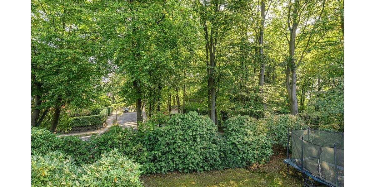 Einfamilienhaus Hamburg Osdorf - 8 Zimmer, 300 m&sup2;, 2.300.000&euro; | Angebot:25863245