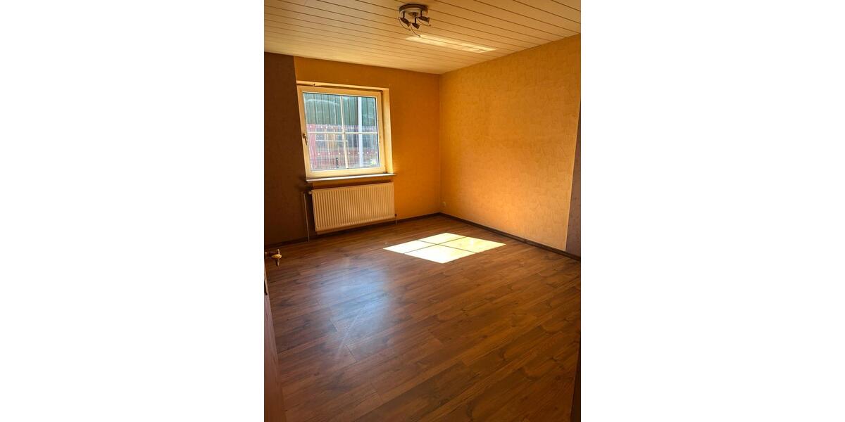 Mehrfamilienhaus, Wohnhaus Itzstedt - 5 Zimmer, 175 m&sup2;, 349.000&euro; | Angebot:26750588