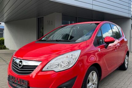 Opel Meriva 176.300 km 3.500 &euro; Pinneberg 25421