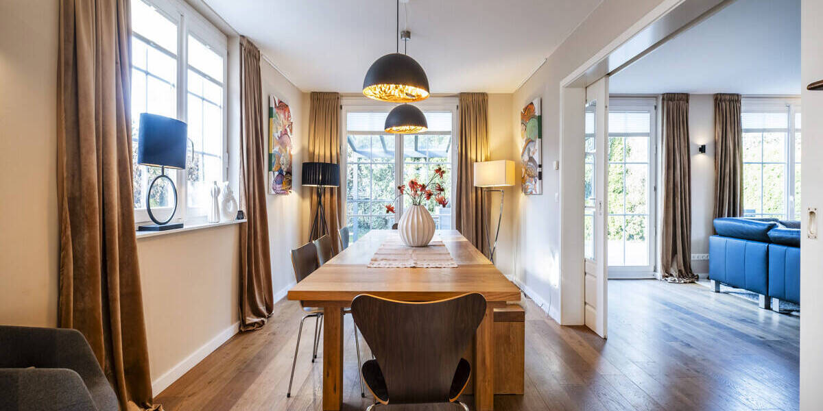 Einfamilienhaus Hamburg / Lemsahl-Mellingstedt Lemsahl-Mellingstedt - 6 Zimmer, 202 m&sup2;, 1.245.000&euro; | Angebot:26080546