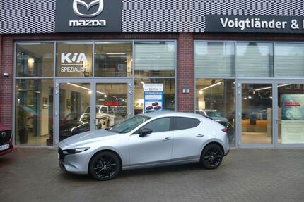 Mazda 3 40.654 km 22.885 &euro; Hamburg 22049