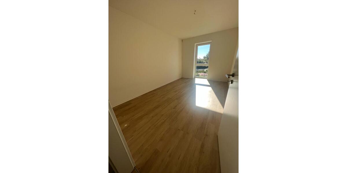 Dachgeschoßwohnung Barmstedt - 3 Zimmer, 109 m&sup2;, 1.250&euro; | Angebot:25789710