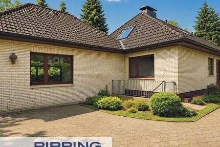 Haus Reinbek - 7 Zimmer, 240 m&sup2;, 2.100&euro; | Angebot:26978705