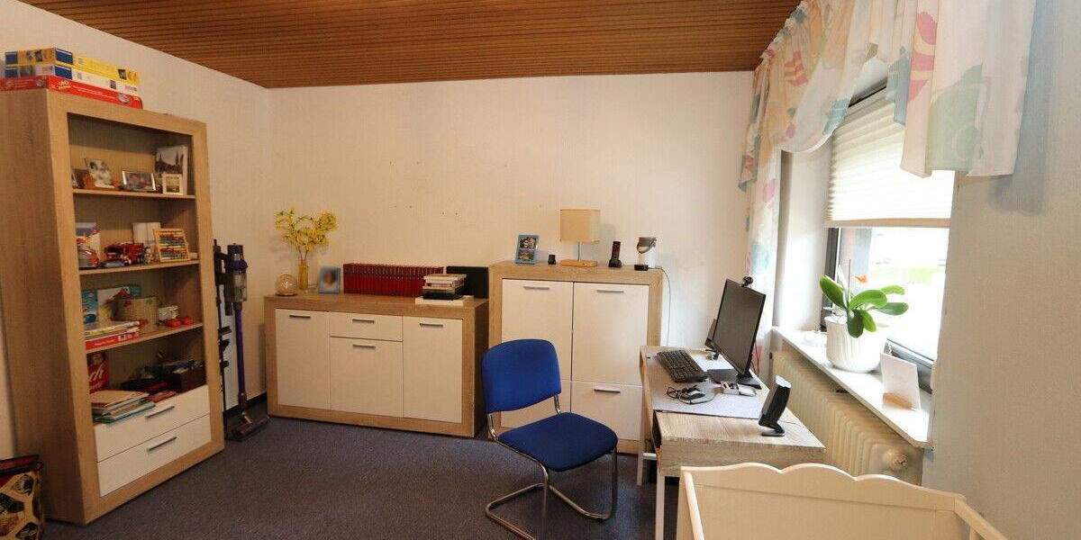 Reihenmittelhaus Norderstedt Harksheide - 4 Zimmer, 85 m&sup2;, 349.000&euro; | Angebot:25700472