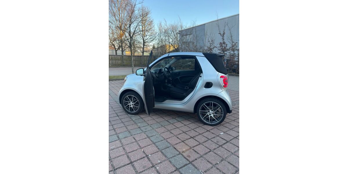 Smart ForTwo 47.000 km 17.490 &euro; Hamburg 22115