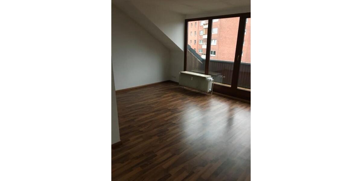 Dachgeschoßwohnung Hamburg Wandsbek - 2 Zimmer, 58 m&sup2;, 1.070&euro; | Angebot:25570017