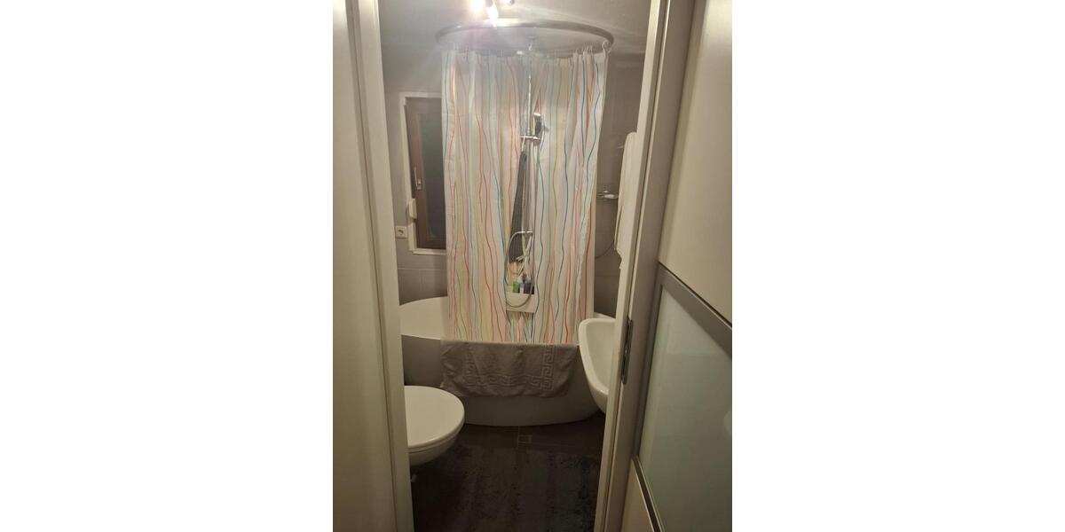 Einfamilienhaus Hamburg Altstadt - 3 Zimmer, 50 m&sup2;, 89.000&euro; | Angebot:23540077