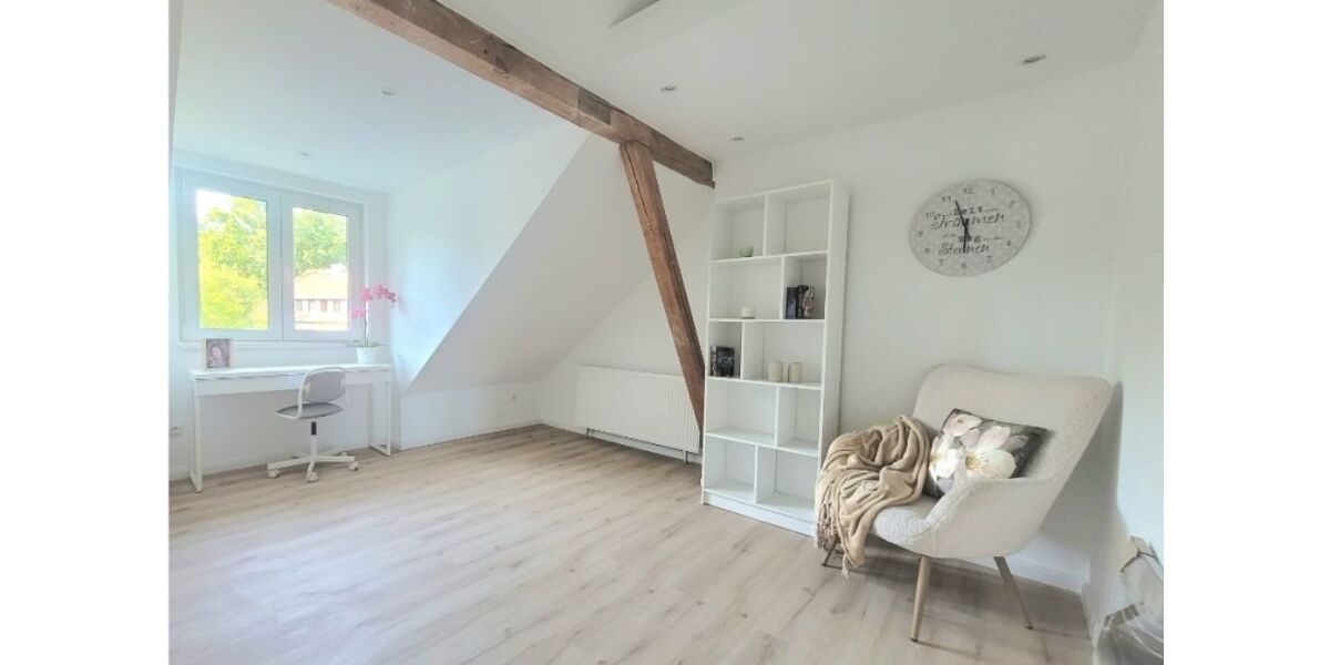 Provisionsfrei* Sonniges modernes Zuhause im Grünen - Reihenmittelhaus Hamburg Altona | Angebot:25956584