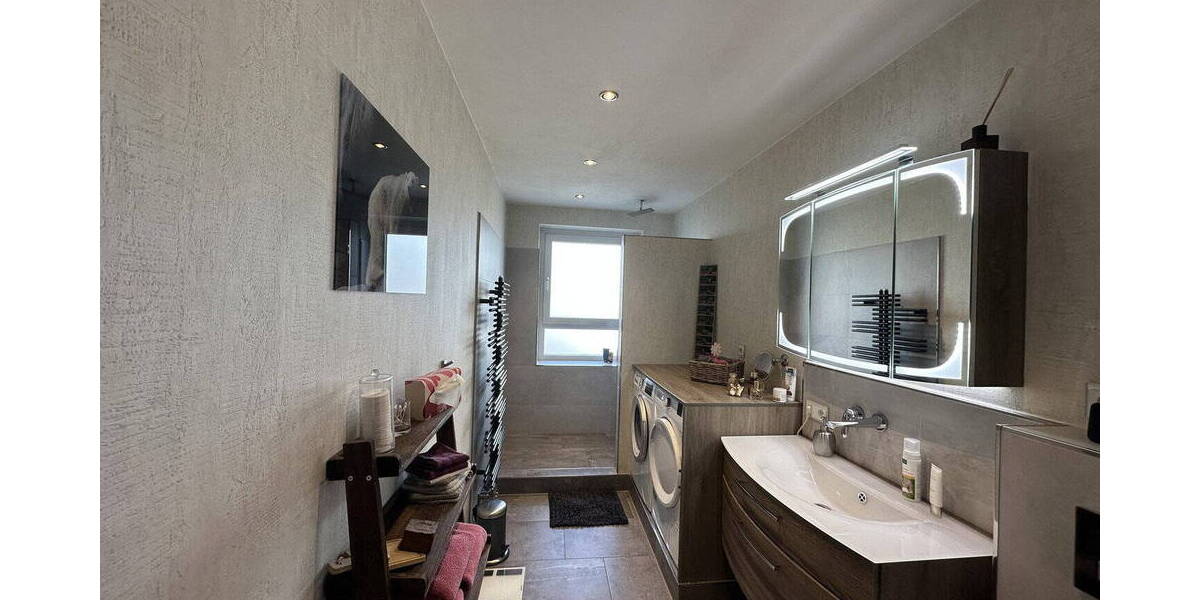 Etagenwohnung Nahe - 2 Zimmer, 80 m&sup2;, 267.000&euro; | Angebot:25984605